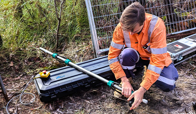 Full waveform sonic logging for borehole geophysical investigation